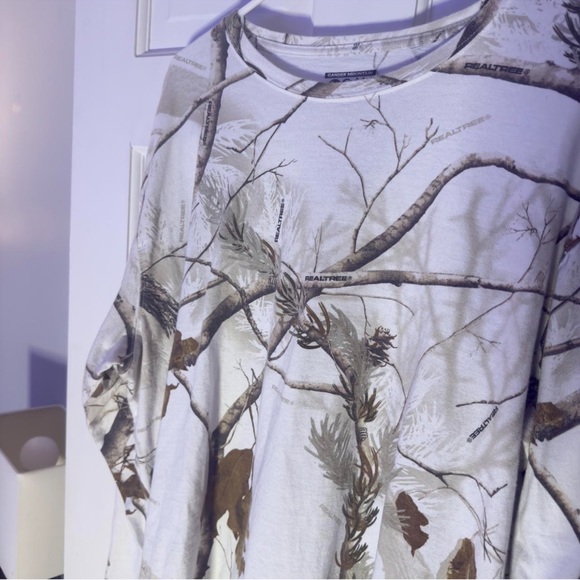 Gander Mountain Like New White Camouflage Long Sleeved Tee XXL MossyOak RealTree - Picture 5 of 5